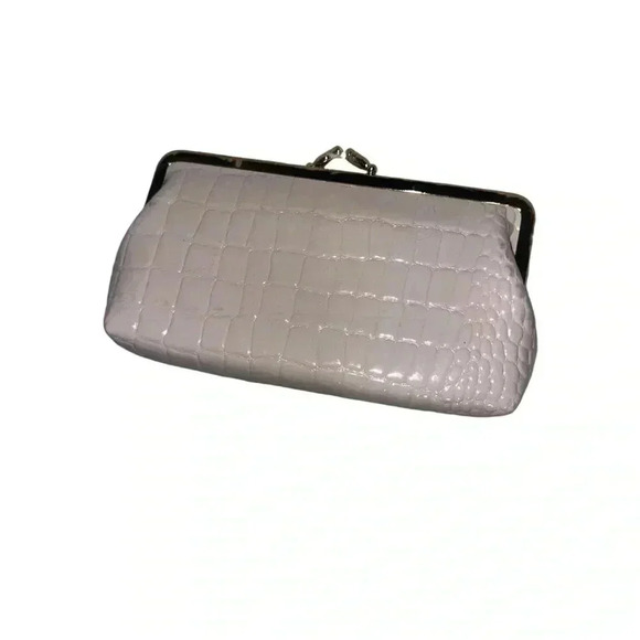 Structured Shoulder Bag. Very pretty! - Picture 13 of 14